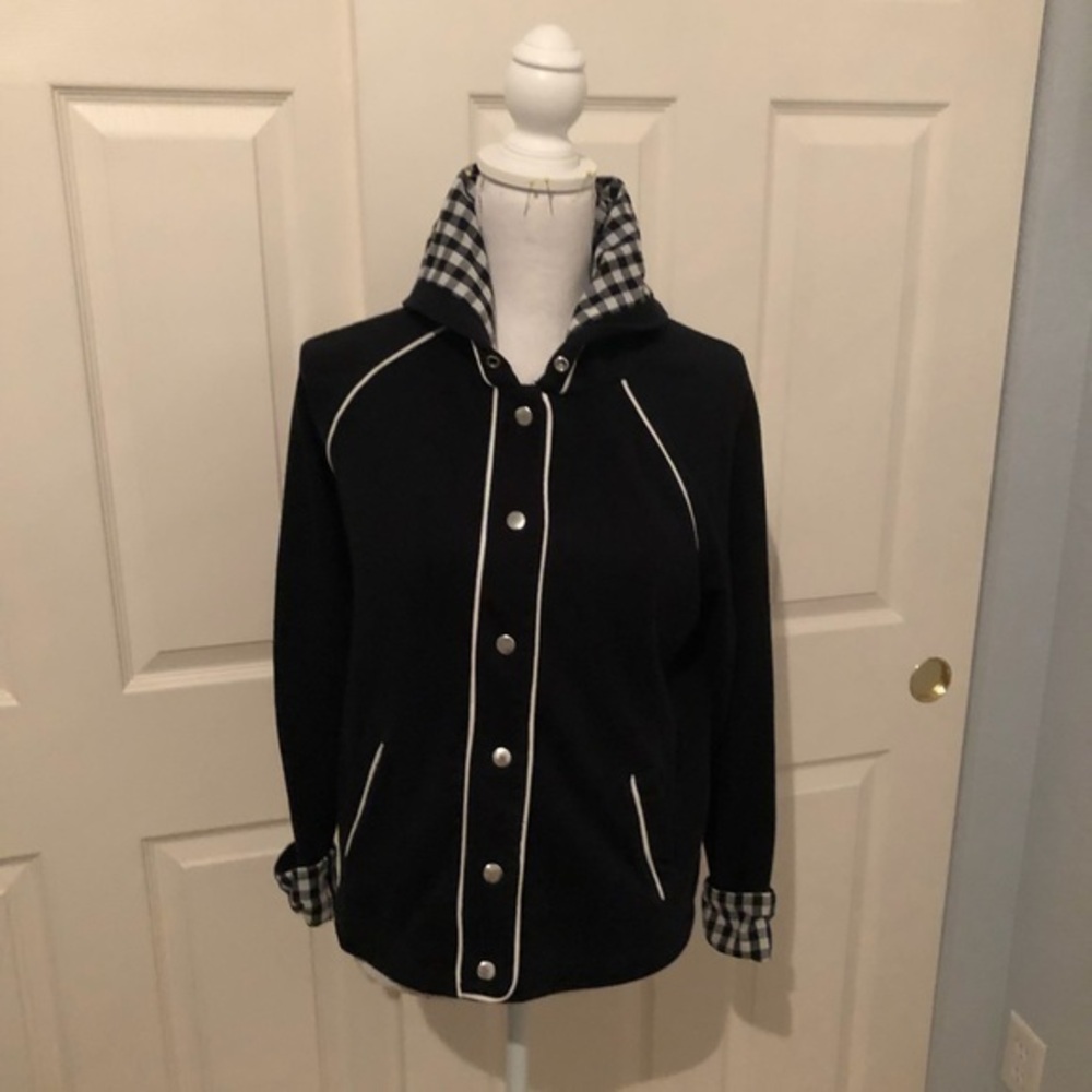 - Dress barn Black Hoodie Size Petite Medi…